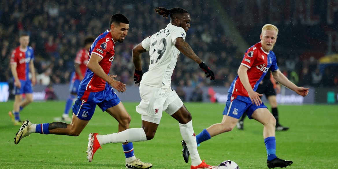 Everton interested in move for "ridiculously good" £90,000-p/w defender