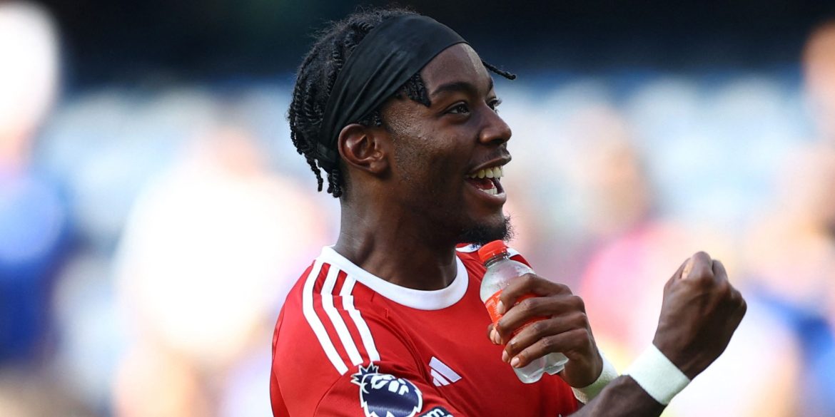 Newcastle have held SJP talks to sign "fantastic" £50m forward after Elanga