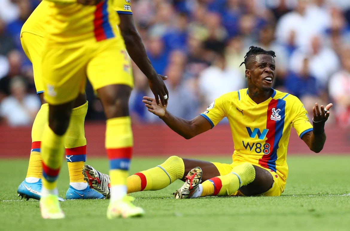 Pundit says selling Wilfried Zaha would leave Palace in trouble